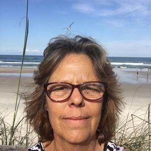 Meet your Posher, Tina